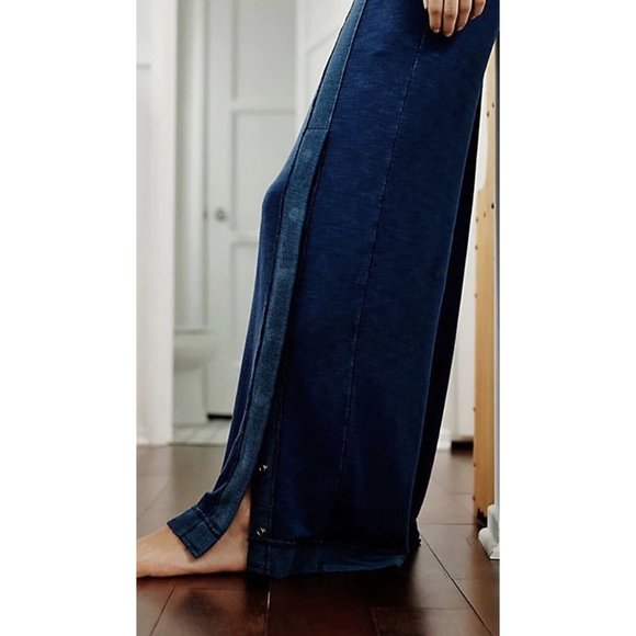 Free People Embers Wide Leg Pants Deep Navy Size Small - Picture 2 of 10